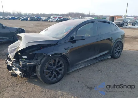 2024 Tesla Model X Long Range z USA, uszkodzony, nr VIN 7SAXCBE51RF455317
